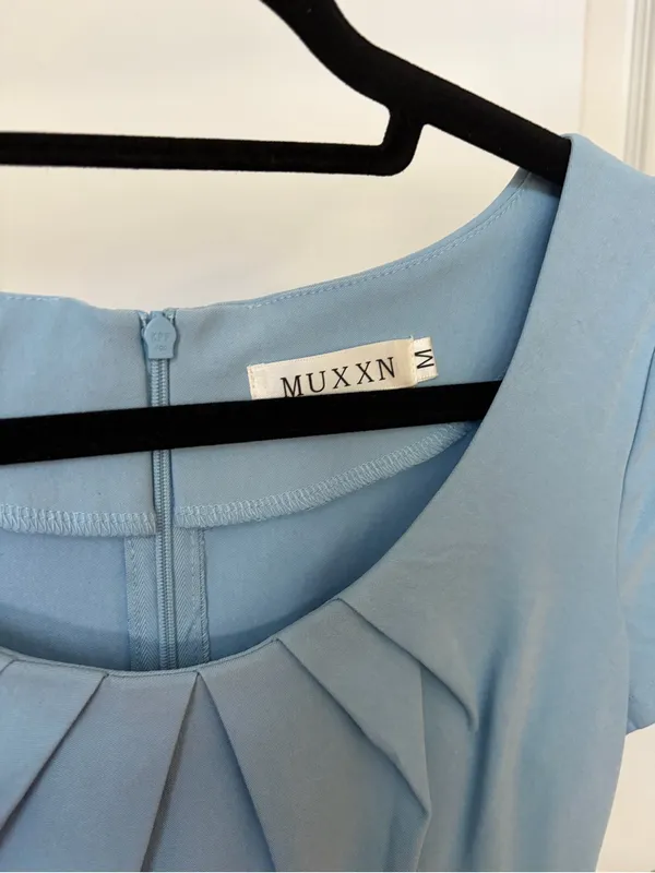 Amazon Light Blue Pleated Scoop Neck Midi Dress - Image 2