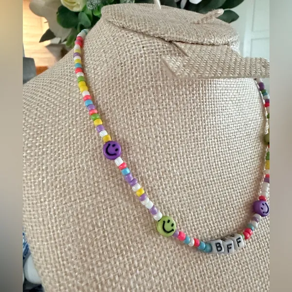 Smiley Face BFF Beaded Necklace Pink - Image 3