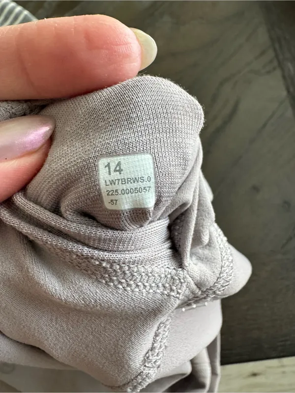 Lululemon Align High-Rise Short 6" Mauve Grey Size 14 NWOT - Image 13