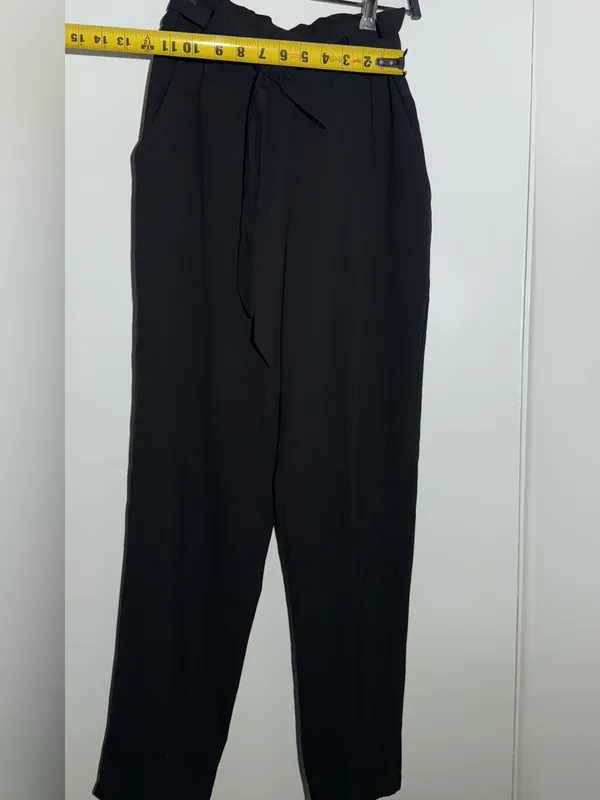 H&M Black Pleated Dress Pants - Image 5