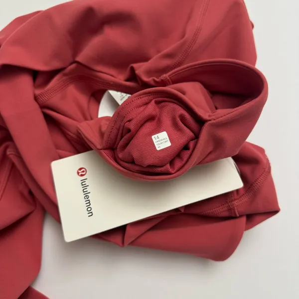 Lululemon Align High-Rise Pant 25” Pockets - Desert Red, Size 14 - Image 3