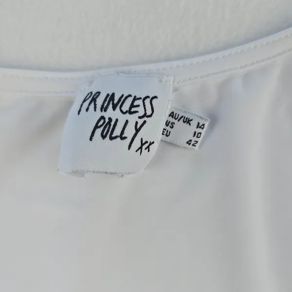 Princess Polly -495 Dunford White Long Sleeve Twist Front Sweetheart Crop Top 10 - Image 7