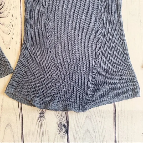 ‎Willow & Clay Cold Shoulder Sweater Tops Small - Image 6