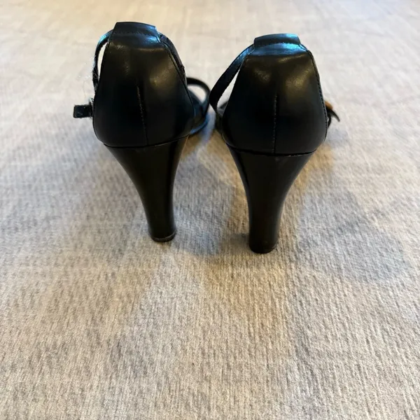 Ann Taylor Black Leather Ankle Strap Heeled Sandals Women’s 9 - Image 3
