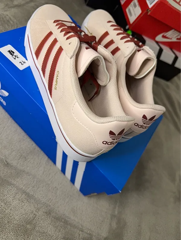 Adidas Campus Men’s Shoes Size 11.5 - Image 4