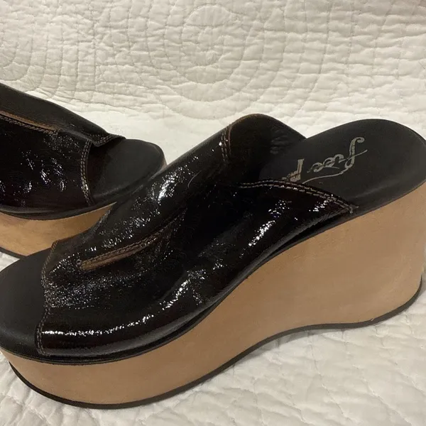 NEW 40/9 Black Free People Gabriela Clogs Platform Wedge Black Patent Leather - Image 10
