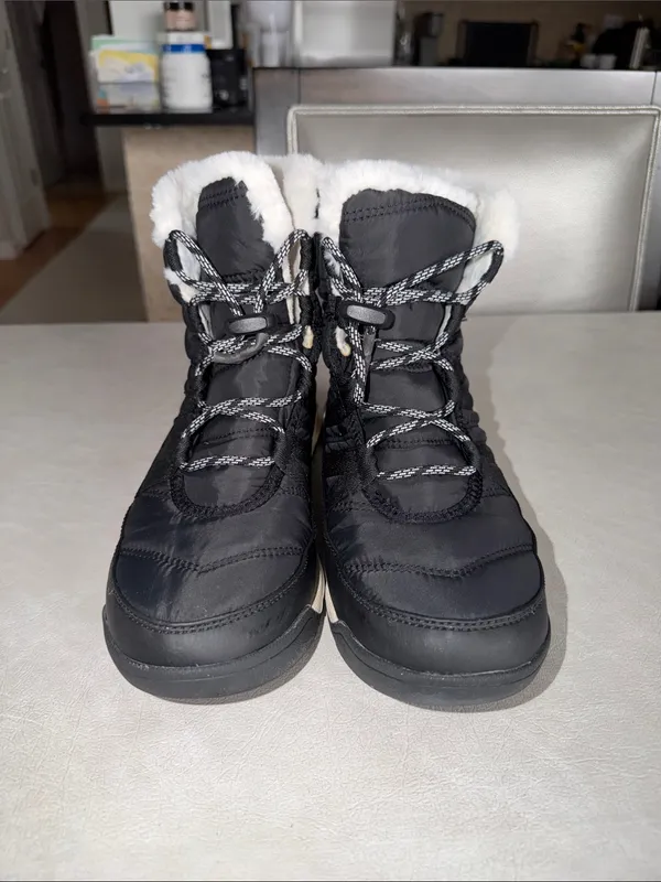 Sorel Women’s Black Winter Boots - Image 3