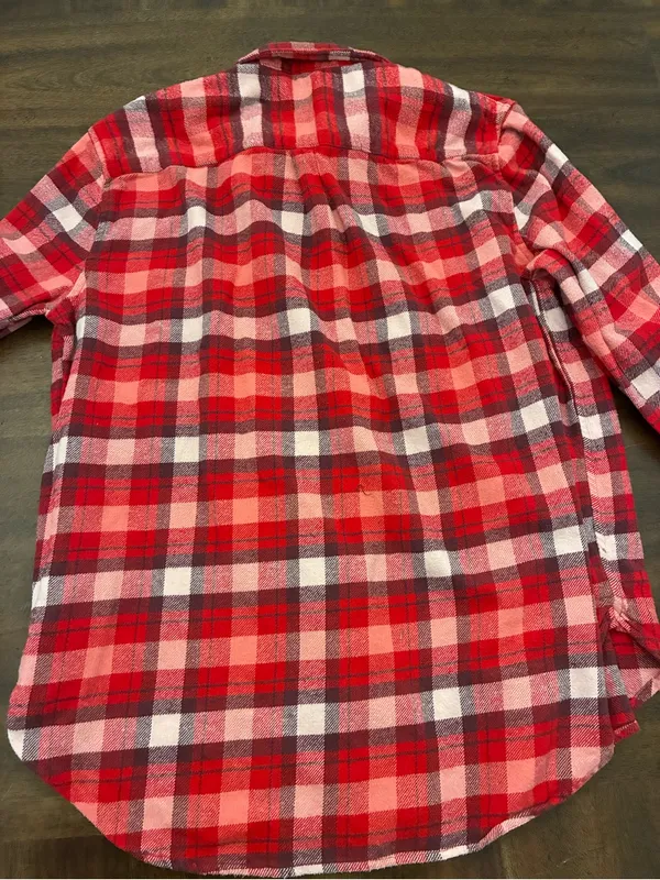 Aerie Flannel Shirt Women’s Medium Plaid Red Pink Button Up - Image 3