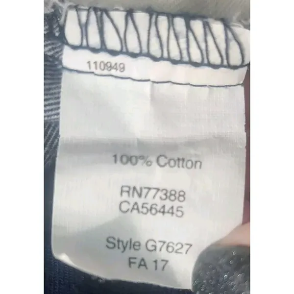 J. Crew Women's Size M Boy Fit Button Up Long Sleeve‎ Navy and White - Image 5