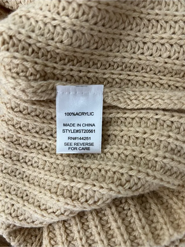Sincerly Jules Cozy Three-Tone Chevron Crew Sweater - White, Black & Beige - Image 8