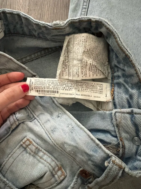EUC Zara Light Wash Wide Leg Jeans - Image 4