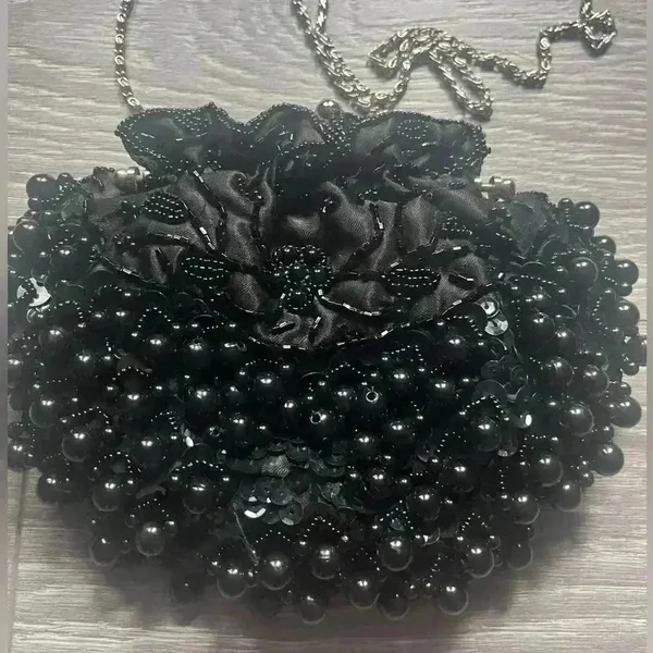 Vintage Style Black 20s Flapper Beaded Bag Removable Silver Strap Costume Party - Image 4