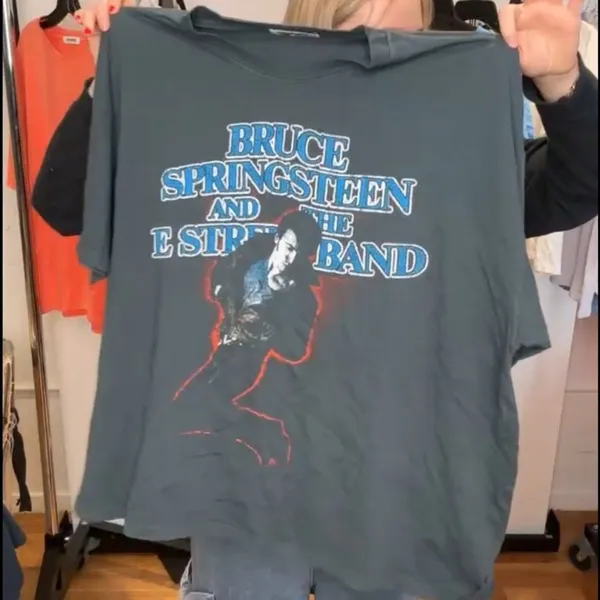 DAYDREAMER Bruce Springsteen Born in USA Tour One Size Tee, New w/o Tag MSRP $98 - Image 9