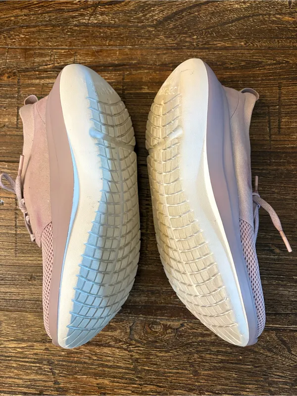 OOFOS OOmy Stride Recovery Sneakers Women Size 7 Stardust Pink Knit - Image 6