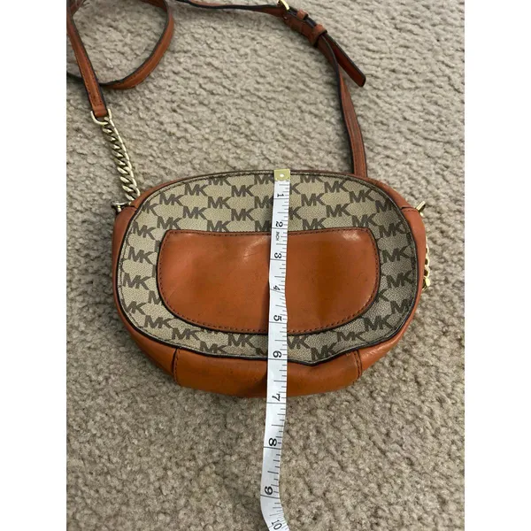 Damaged repair parts only mk Michael kors purse - Image 2