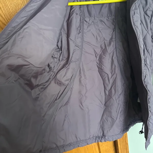 Like new! Columbia Lavendar Quilted Puffer Jacket - Image 9
