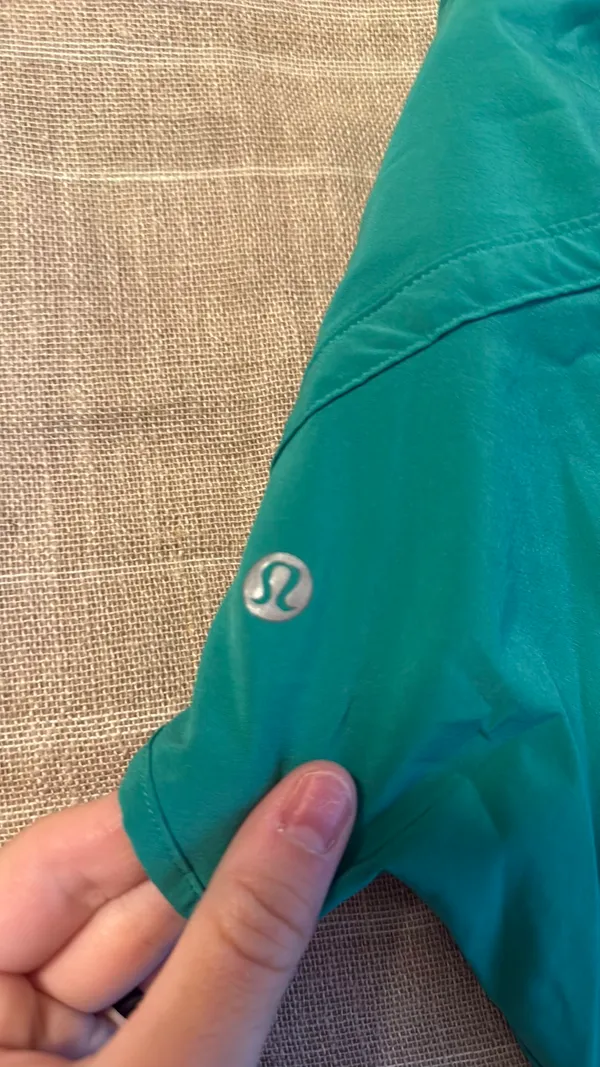 Lululemon Track That High-Rise Shorts Lined 3" - Image 4