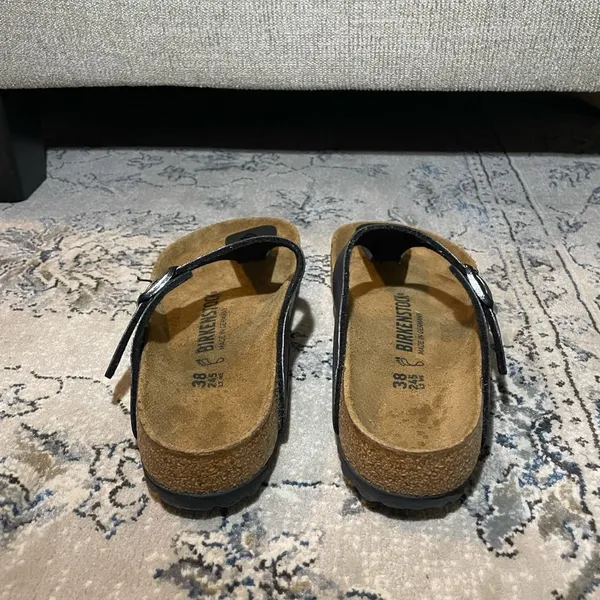 Birkenstock Gizeh Black Sandal - Image 5