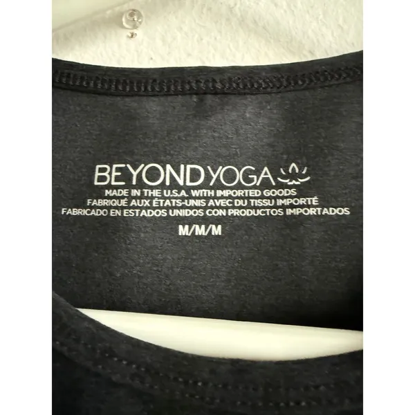 Beyond Yoga Womens Long‎ Sleeve Crew Neck Top Charcoal Gray Thumbholes Size M - Image 4