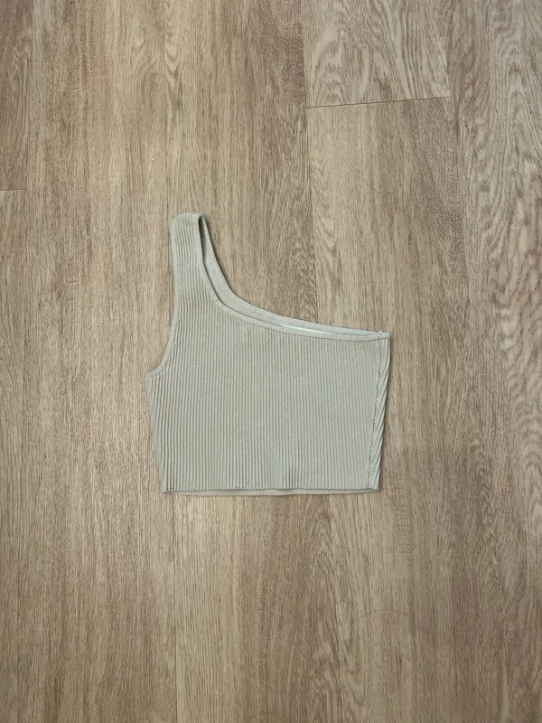 aritzia tank top  - Image 2