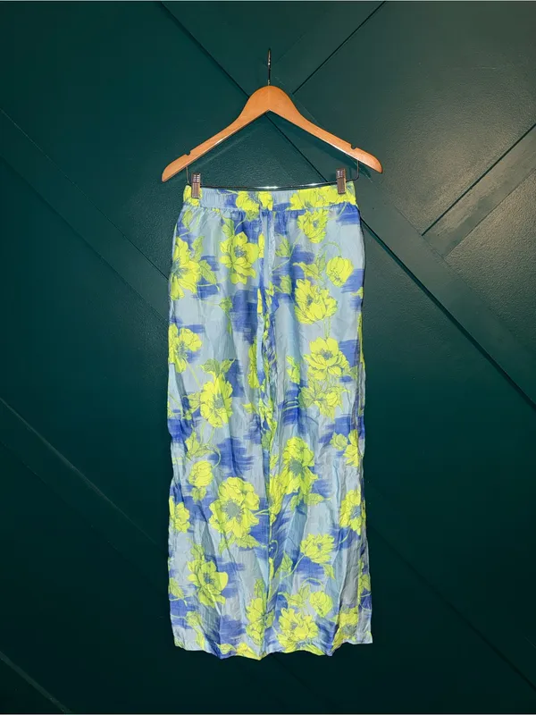 Lyrebird Anthropologie Neela Silky Blue Wide Leg Lounge Pants Quiet Luxury - Image 2