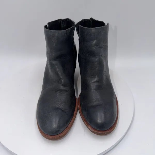 Kork-Ease Chandra Black Leather Stacked Heel Ankle Booties Sz 6M - Image 4