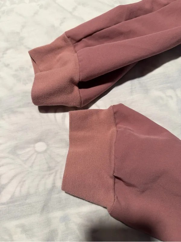 Figs Mauve Rose Scrub Jogger with Contrast Drawstring - Image 5