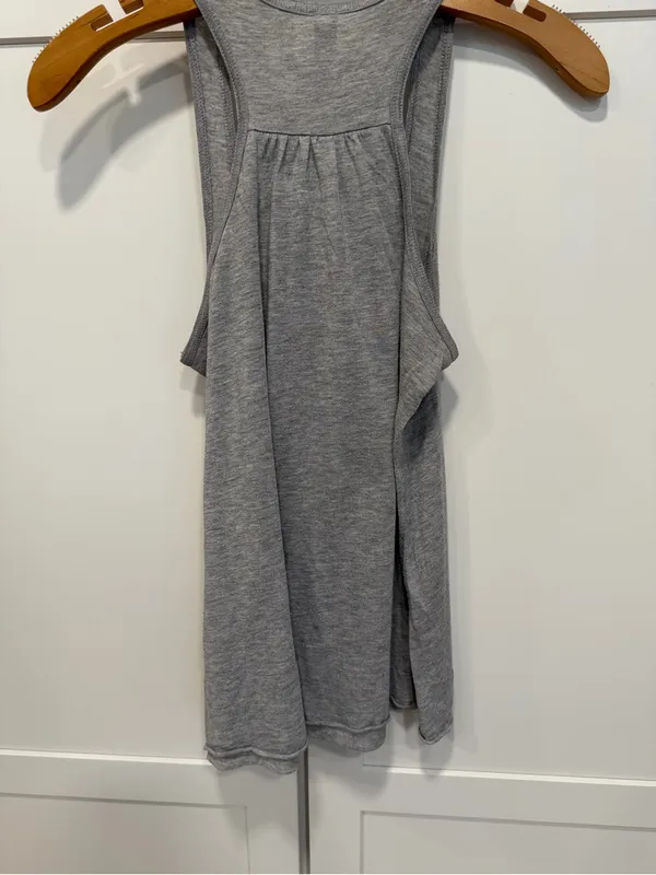 Yoga-Inspired Gray Racerback Tank - Image 4