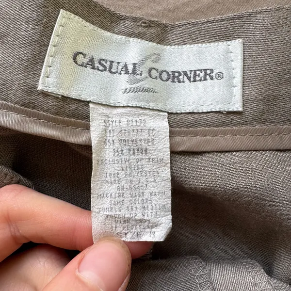 Vintage Casual Corner Pleated High Waisted Trousers - Image 6
