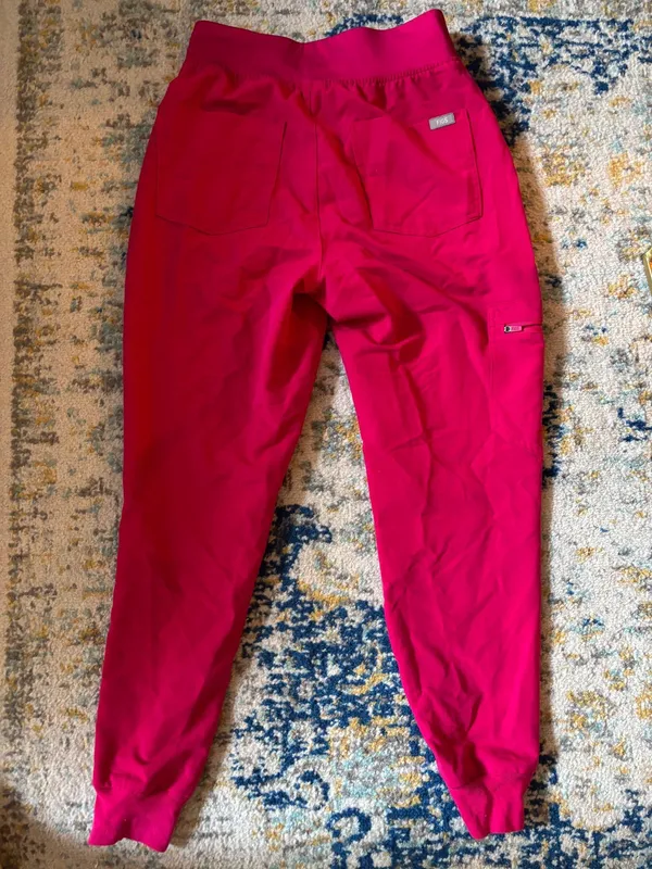 FIGS Zamora Jogger Scrub Pants - Image 2