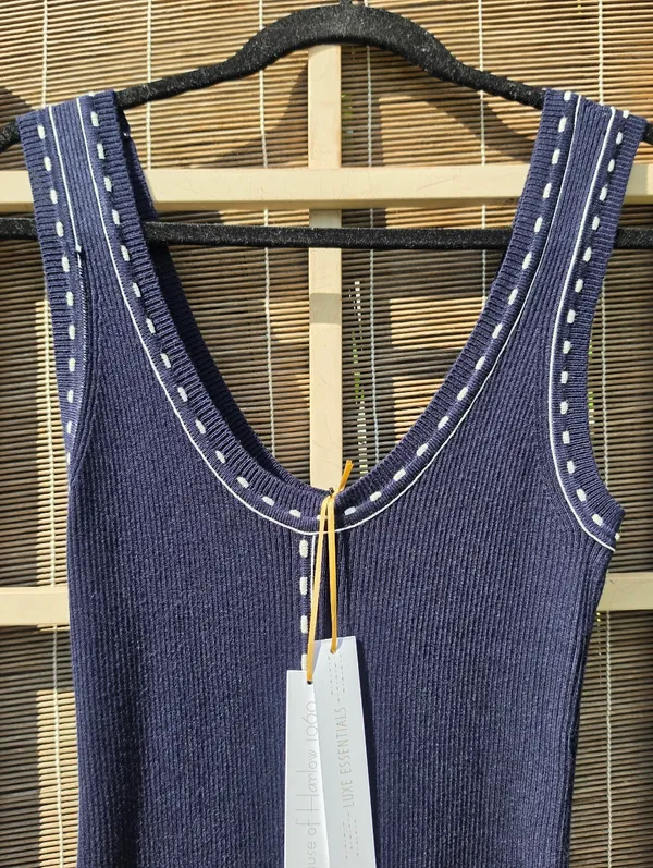 House of Harlow Knit Navy Blue Sleeveless Midi Dress with Contrast Stitching M - Image 3
