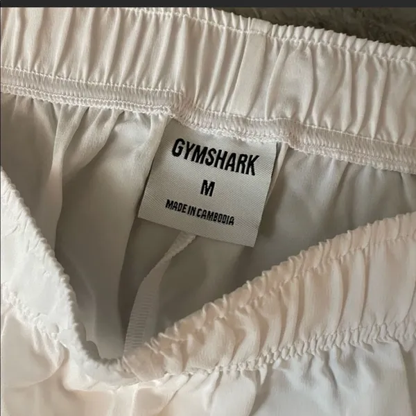 Gymshark ✨ ESSENTIAL LOOSE TRAINING SHORTS✨ - Image 6