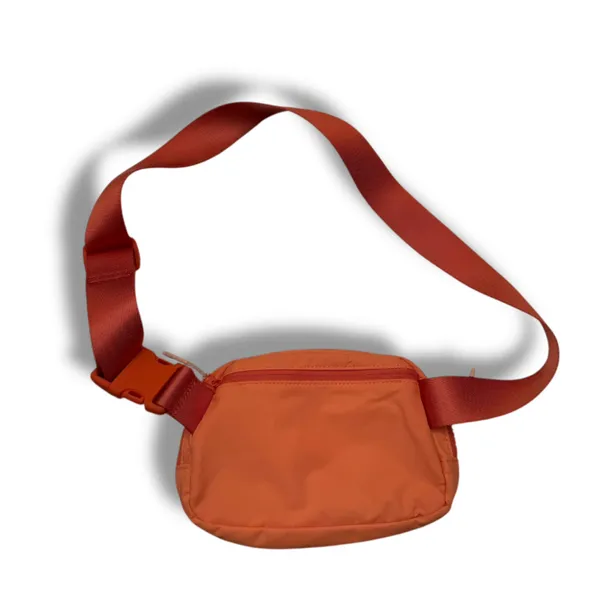 Lululemon Everywhere Belt Bag 1L Golden Apricot Warm Coral‎ Adjustable Strap - Image 2