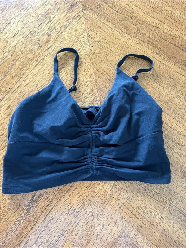 Athleta Workout Top - Image 2