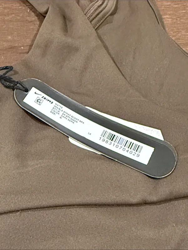 NIKE X SKIMS (G15) Matte Double Strap Scoopbra | Color Dark Sepia | Size M - Image 10