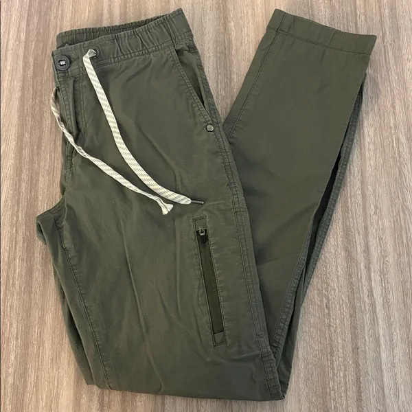 Vuori Ripstop Pants Women’s Size Extra Small Dark Green - Image 2