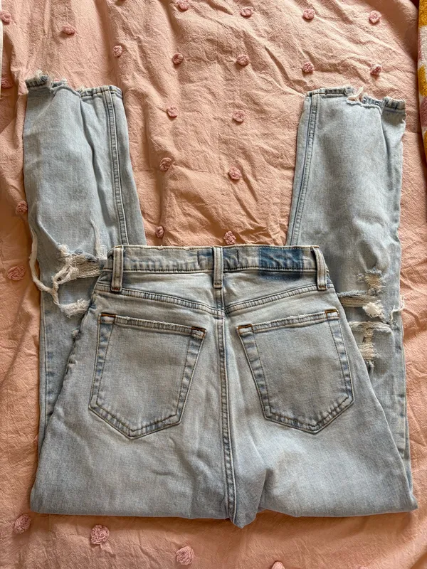 Abercrombie Jeans - Image 3
