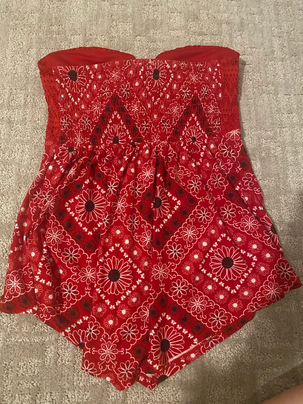 Red Country Tank Top Flowers - Image 3