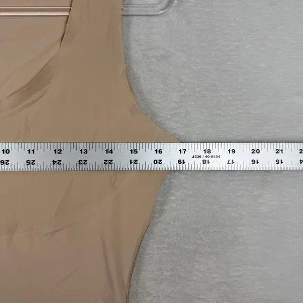 Spanx Womens Nude Seamless Shaping Tank Top Tummy Control Scoop Neck Camisole - Image 4