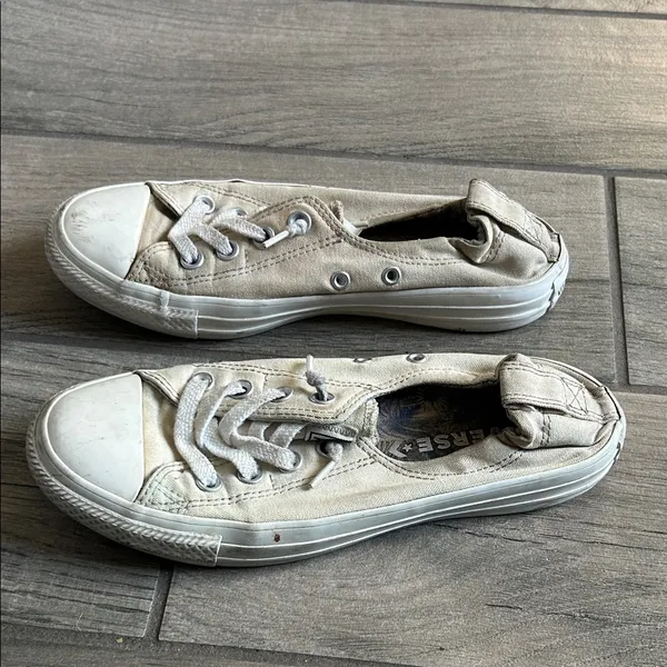 Converse Off-White Slip-On Sneakers well worn - Image 5