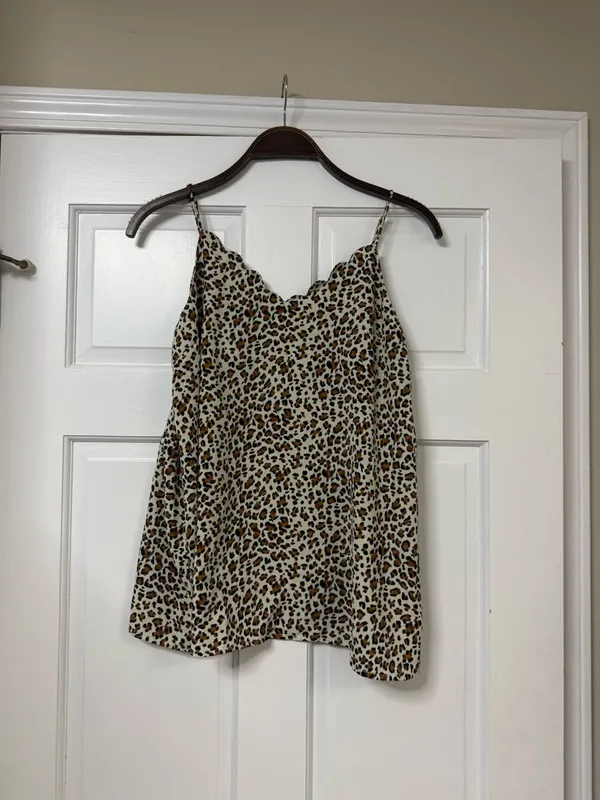 JODIFL Leopard Print Top in Brown and Black - Image 4