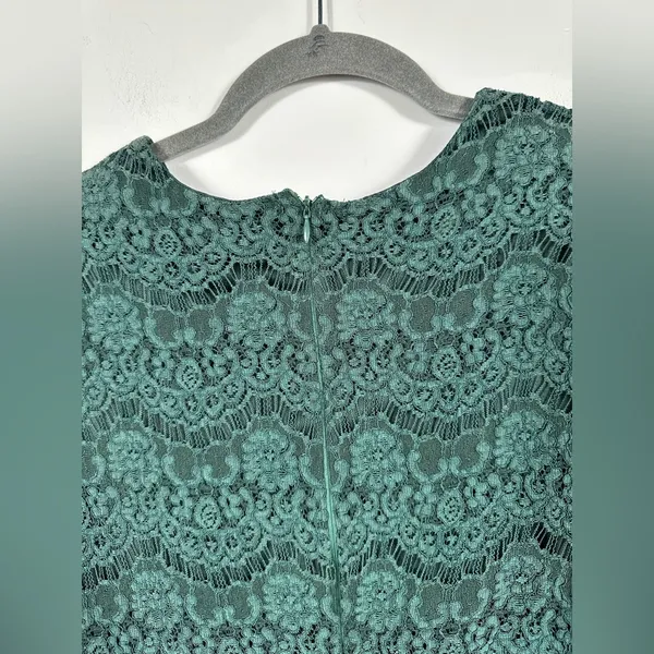 Lulus Lace Mini Dress Dark Green Short‎ Sleeve Sheath Scalloped Hem Size M - Image 6