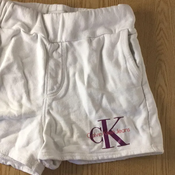 Calvin Klein Sweatshirt Material Shorts Pockets White Size XSmall/Small - Image 3
