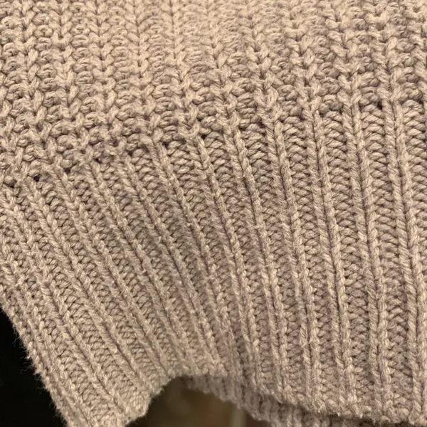 Urban Outfitters Women's Medium Taupe Tan Knit Casual Crewneck Pullover Sweater - Image 6