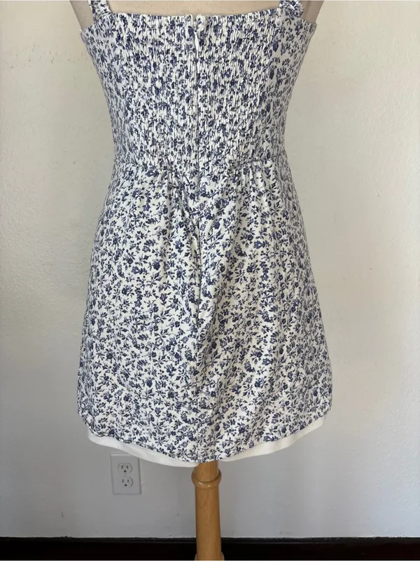 Blue & White Floral Summer Linen Blend. Mini Dress - Image 3