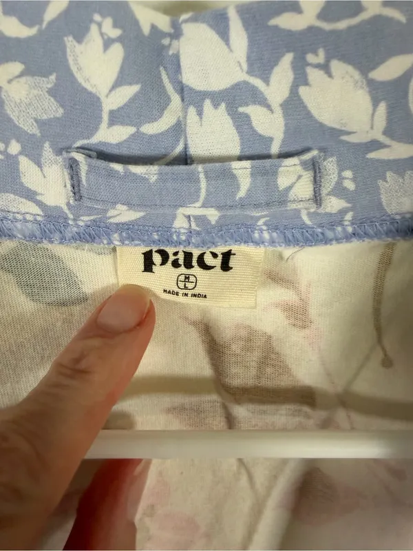 Pact Organic Cotton Floral Robe M/L & Pajama Pants XL Lounge Set - Image 6