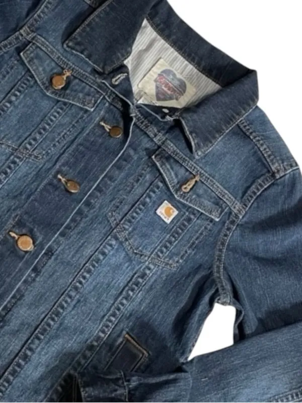 Vintage Carhartt Women's Denim Jacket Indigo Blue Size SP Pockets Light Wash - Image 8