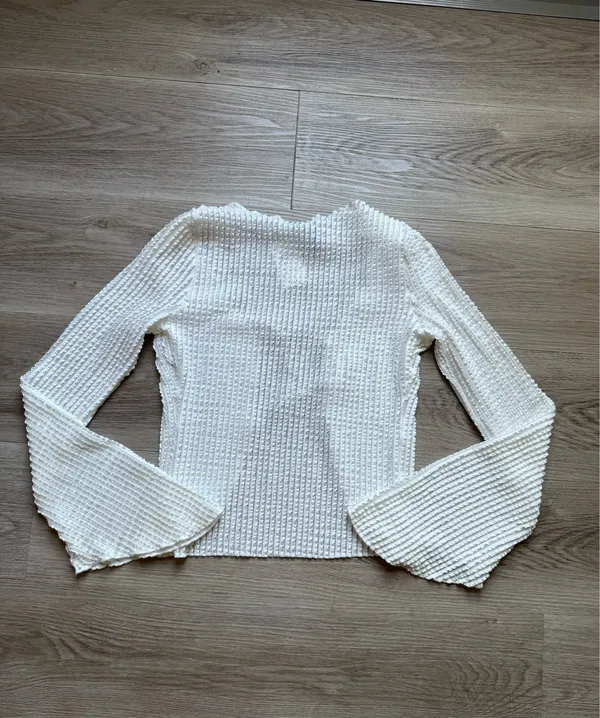 Bell Sleeve Tie Front Top - Image 3