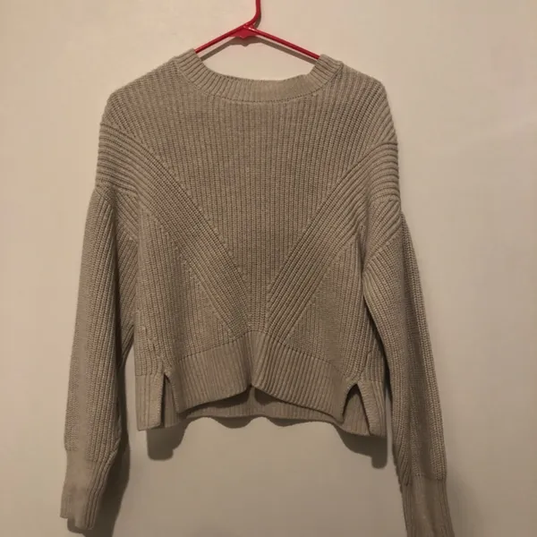 Abercrombie & Fitch Size M Crew Wedge Pullover Knit Sweater in Cream - Image 4