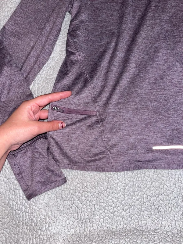 Nike Dri-Fit Long Sleeve - Image 7